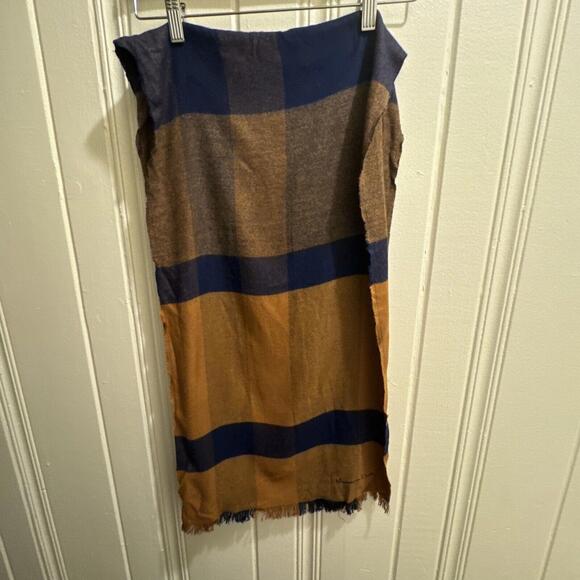 Massimo Dutti Wool Scarf - Picture 2 of 5